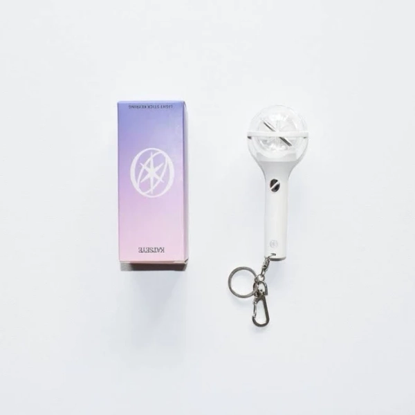 KATSEYE OFFICIAL LIGHTSTICK