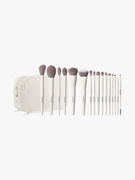 Ready, Set, Pro 16-Piece Face & Eye Brush Set