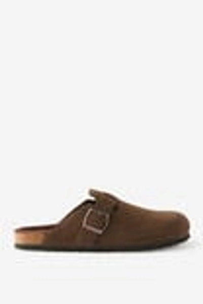clogs