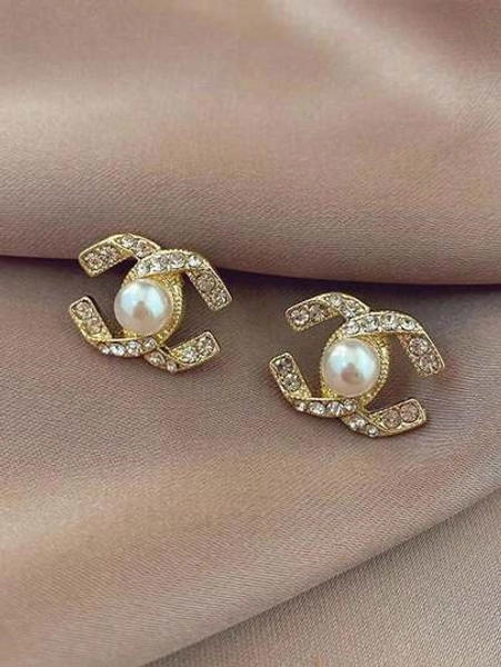 2pcs Fashionable Luxury Encrusted Criss-Pearl Stud Earrings, Versatile C-Shaped Earrings Suitable Women's Daily Wear, Outings And Events