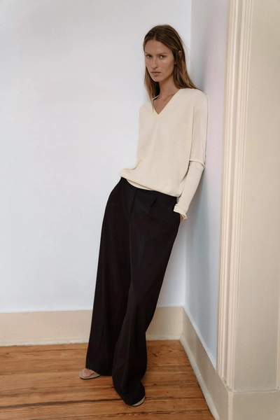 PLEATED WIDE LEG PANTS