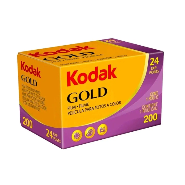 Gold 200 Color Negative Film (35mm Roll, 24 Exposures)