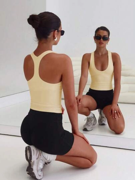 Women's Solid Color U-Neck Sleeveless Bodycon Top, Fashionable, Versatile, Slim-Fit, Suitable For Casual