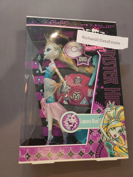 NIB Monster High Dawn of the Dance DOTD Lagoona Blue (International Box)