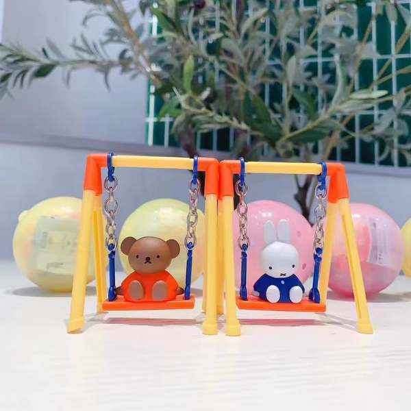 Gashapon Gacha Kawaii Miffys Rabbit Swing Action Fiugre Capsule Toy Model Tabletop Ornament Collection ren Gifts