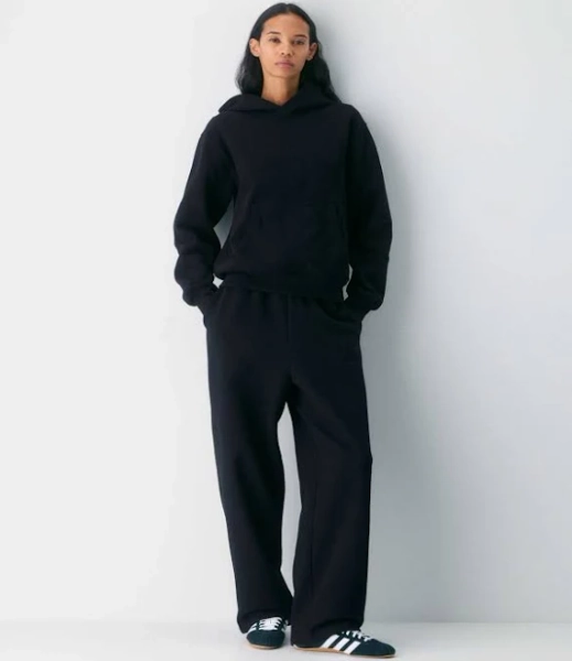 Aritzia Cozy Sweatfleece Hoodie Sweatshirt