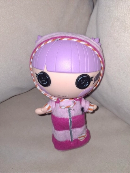 Lalaloopsy 5 inc Pink &amp; Lavender Button-Doll BLACK MARKER SPOTs ON FACE .OUTFIT