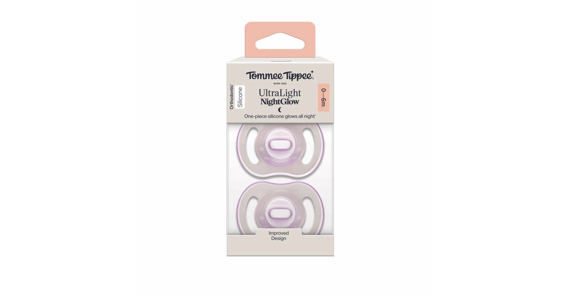 Tommee Tippee Ultra-Light Stayput Night Glow Soother 0-6 Months 2 Pack | Baby Bunting NZ