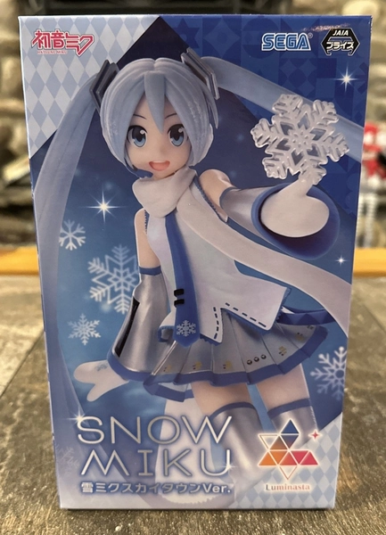 Hatsune Snow Miku Figure Luminasta Snow Skytown Version New in Box SEGA