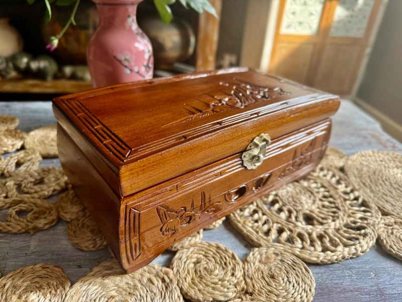 Vintage Carved Wooden Jewellery Box with Dual Mirrors