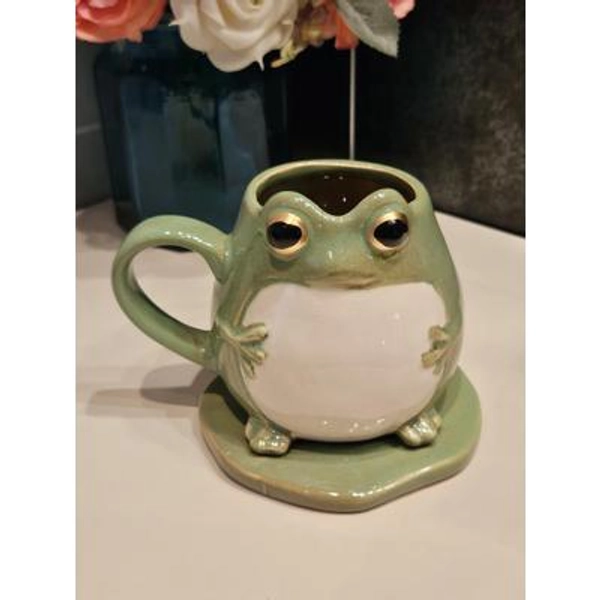 Frog Mug on a Lily Pad Saucer