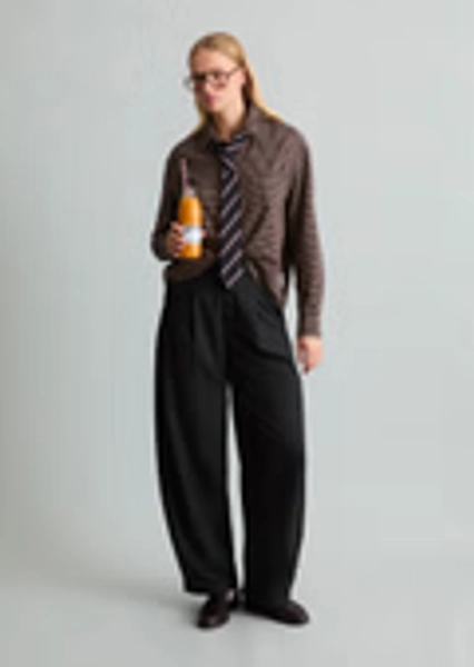Wide-leg twill pants made of a polyester-viscose blend