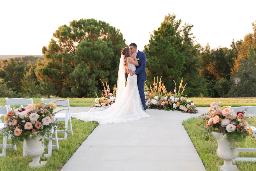The Carriage House at Vedder Farms Wedding Venue Leesburg FL 34788