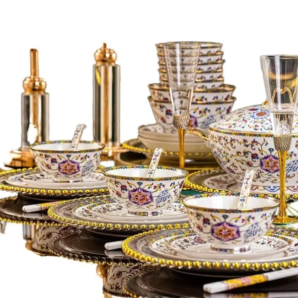 Wholesale elegant European dinnerware eco-friendly dinnerware et dinnerware ets for weddings ceramic dinnerware et round hape dinnerware,2 Pieces
