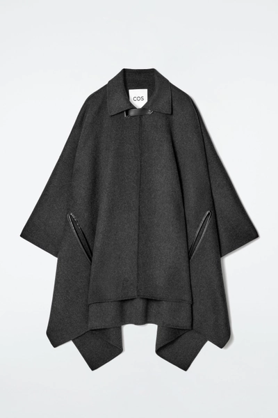 DOUBLE-FACED MERINO WOOL CAPE
