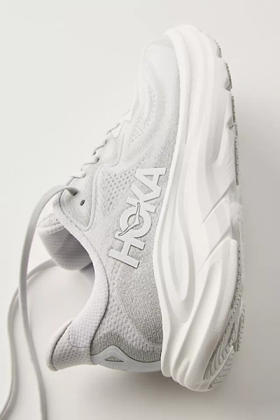 Hoka® Clifton 10 Sneakers