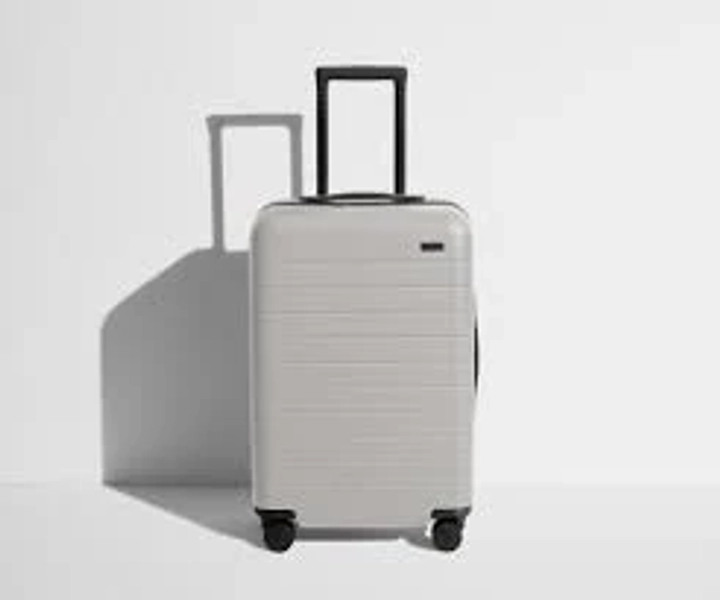 Away Bigger Carry-On Suitcase 