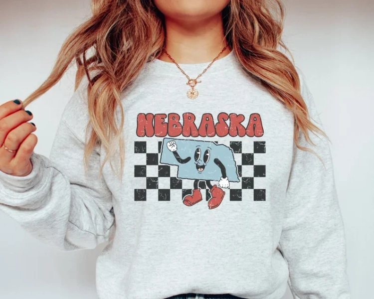 Retro Nebraska Sweatshirt, Nebraska Sweatshirt, Nebraska Crewneck, Nebraska Shirt, Nebraska Gifts, Nebraska State Sweatshirt
