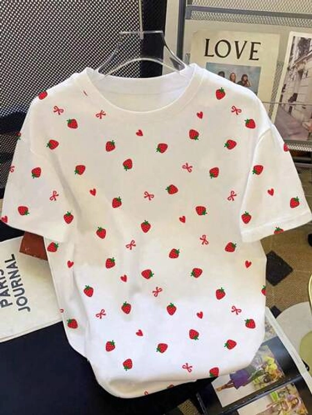 SHEIN EZwear Casual Minimalist Vacation Strawberry Bow Graphic Print Round Neck Loose Short Sleeve T-Shirt For Women, Suitable For Vacation, Music Festivals, Girls Trip Suitable For Going Out