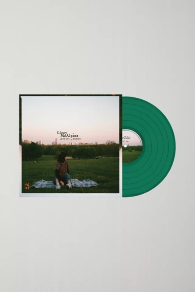 Lizzy McAlpine - Give Me A Minute UO Exclusive LP