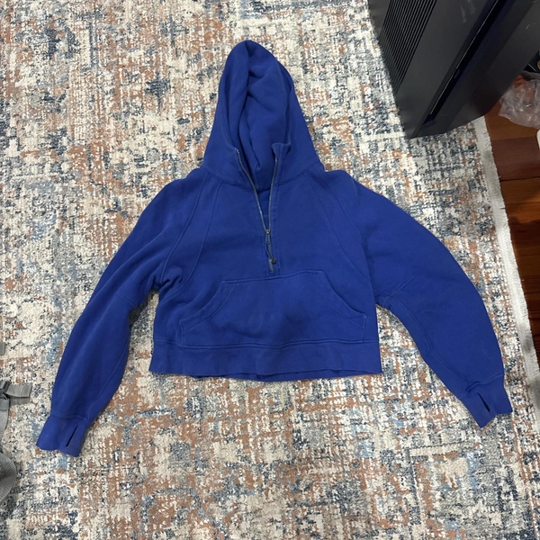 Blue/purple scuba lululemon size XS/S good condition...