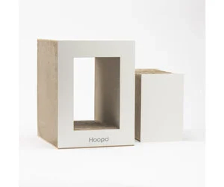Table scratching furniture White