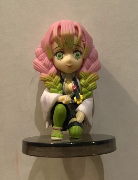 MITSURI KANROJI Demon Slayer WCF Kneeling Hashira Meeting Mini Figure Loose