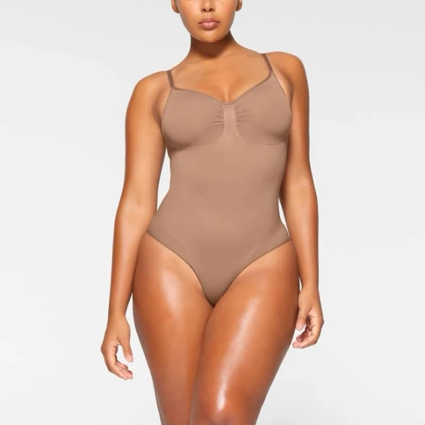 Skims Women's Seamless Sculpt Brief Bodysuit