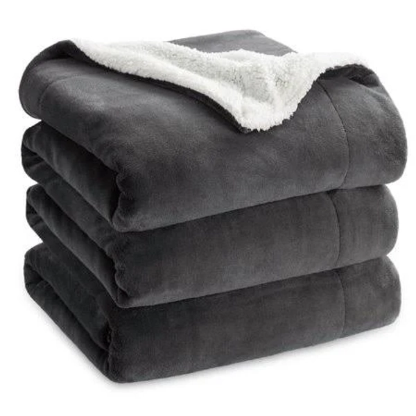 Bedsure Sherpa Fleece Throw Blanket Size for Couch Thick and Warm Blanket for Winter