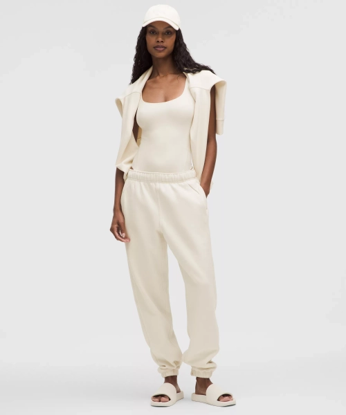 Scuba Mid-Rise Oversized Jogger *Regular - Light Ivory - M