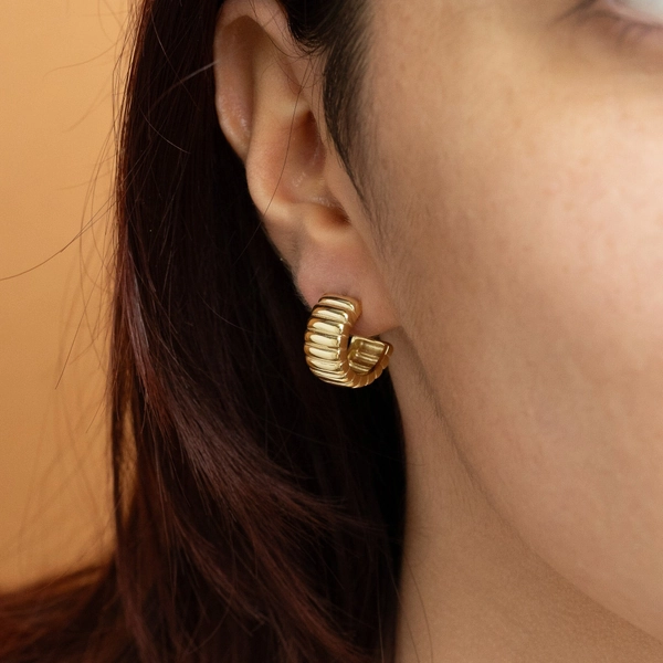 Fav Gold Thick Hoop Earrings, Perfect Everyday Look, Bold Gold Hoop Earring, Dainty Hoop Earrings, Gold Ribbed Hoops, Christmas Gift for her