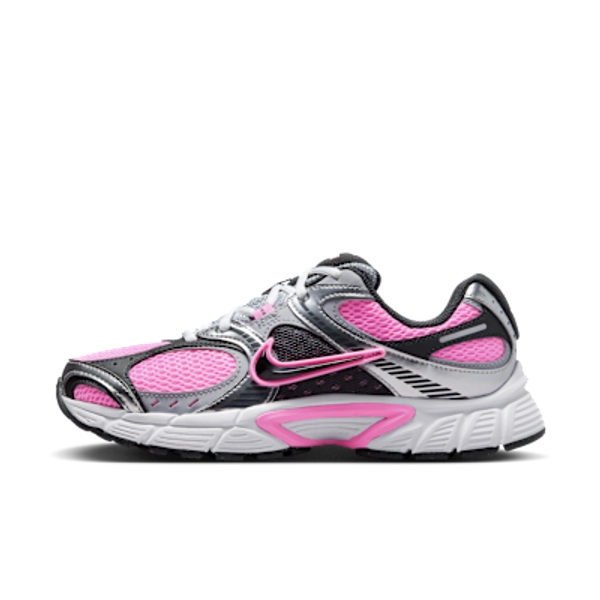 Nike V5 RNR Women's Shoes with Reflective Accents
