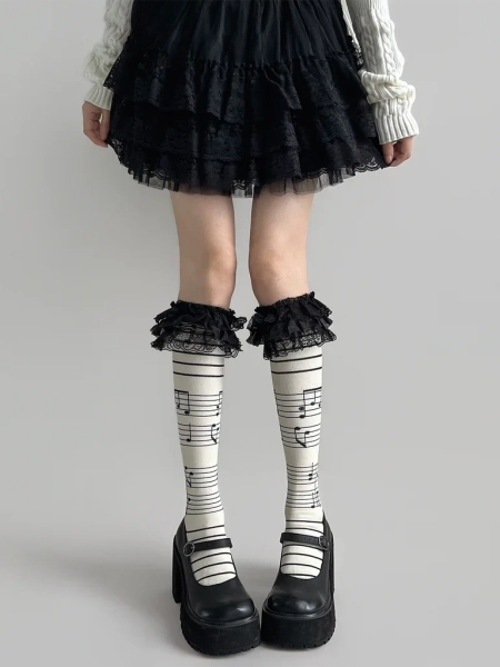 Piano Garden Lace Calf Socks