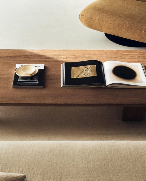 ELM WOOD CENTER TABLE/ COFFEE TABLE