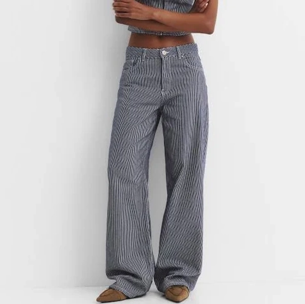 Women's' Pull&Bear Low-Waist Straight-Leg Jeans