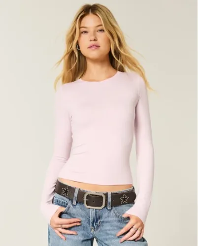 Women's Long-Sleeve Seamless Fabric Crew Baby Tee | Women's Tops | HollisterCo.com