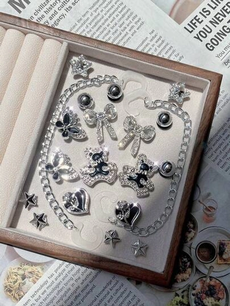 20pcs Removable DIY Decoration Set, Glitter Silver Bear, Silver Butterfly, Bow, Pentagram, Silver Heart Rose Chain Shoe Accessories, Suitable For Beach Sandals, Garden Shoes, Perfect Holiday Gift