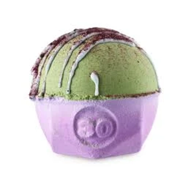 LUSH Blueberry Matcha Oat Latte Bath Bomb