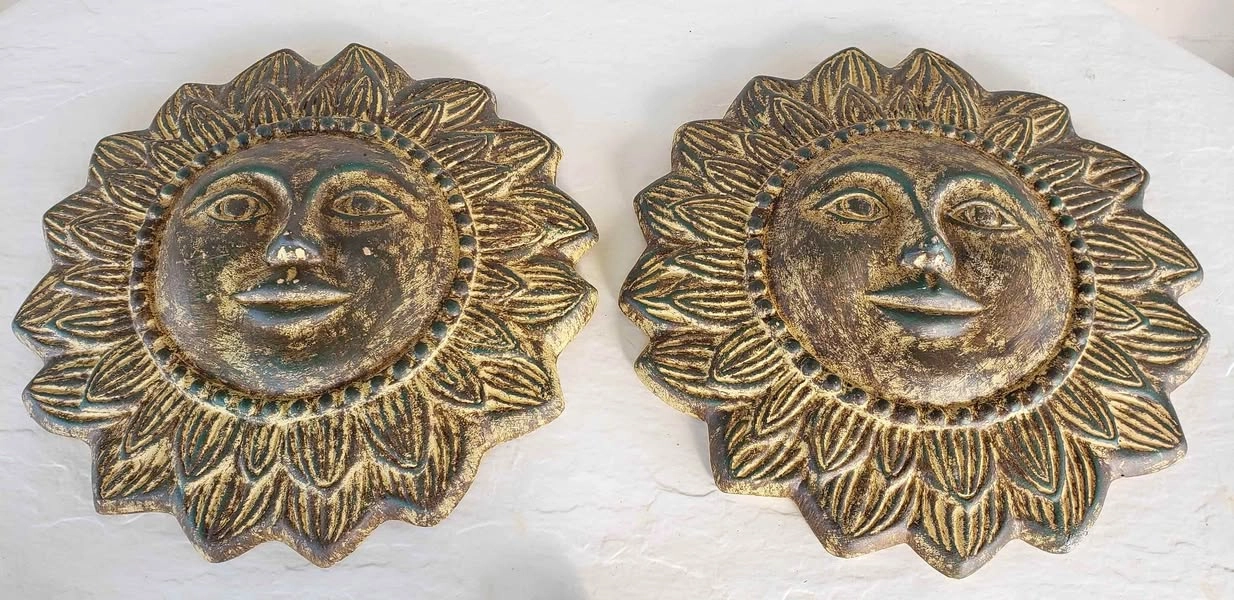 (2) never used 14.5" decorations I believe they're made out of pottery