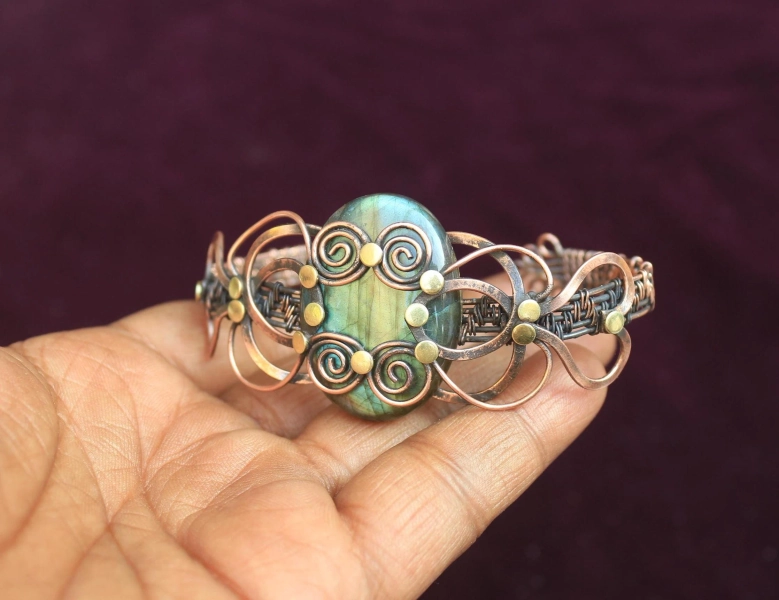 Yellow Labradorite Copper Bangle: Adjustable Wire Cuff Bracelet