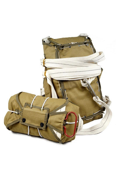 T-5 Parachute Main & Reserve