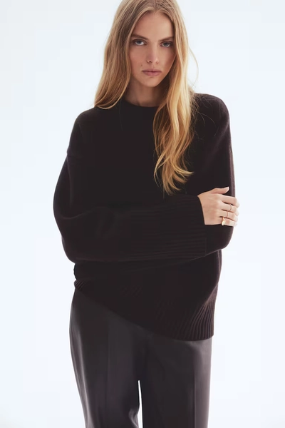 Cashmere-blend jumper