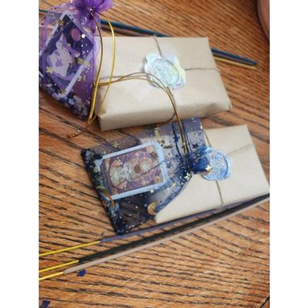 Blind Date With A Tarot Deck