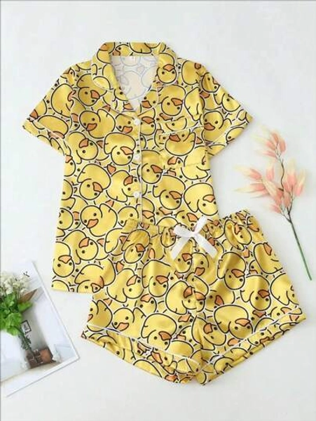 2pcs Women Short Sleeve Button Collar Top And Shorts Pajama Set, Comfortable Casual Loose Homewear, Cute Yellow Printed Basic Style, Suitable For Home And Outdoor Wear, Spring/Summer/Autumn/Winter