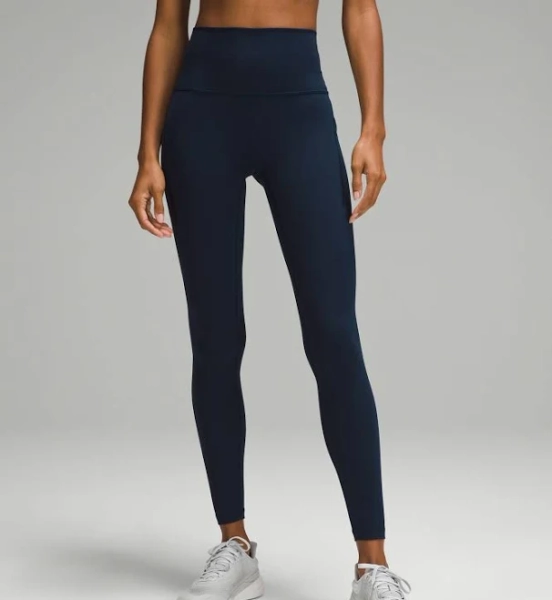 lululemon Women's Wunder Train High-Rise Tight with Pockets 28" - Size 0 Navy,blue