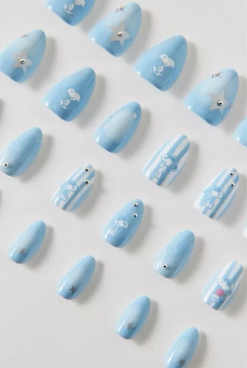 Never Have I Ever X Peanuts Snoopy Press-On Nail Set