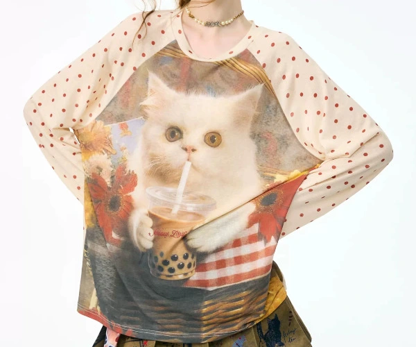 Zizifei''Yuanqi Mi'' Autumn American Retro Polka Dot Raglan Sleeve Cat Print Apricot Long Sleeve T-Shirt for Women