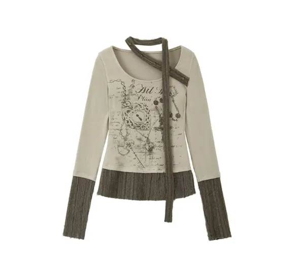 Cachecol retrô original ALL iN!plan com estampa asiática clara e blusa slim fit feminina.