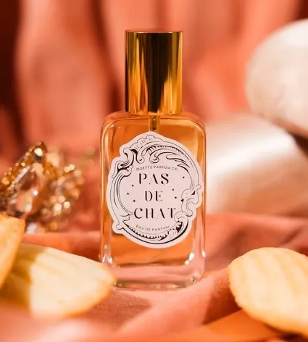 Pas de Chat perfume sample