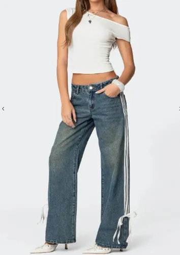 Washed Low Rise Ribbon Jeans 